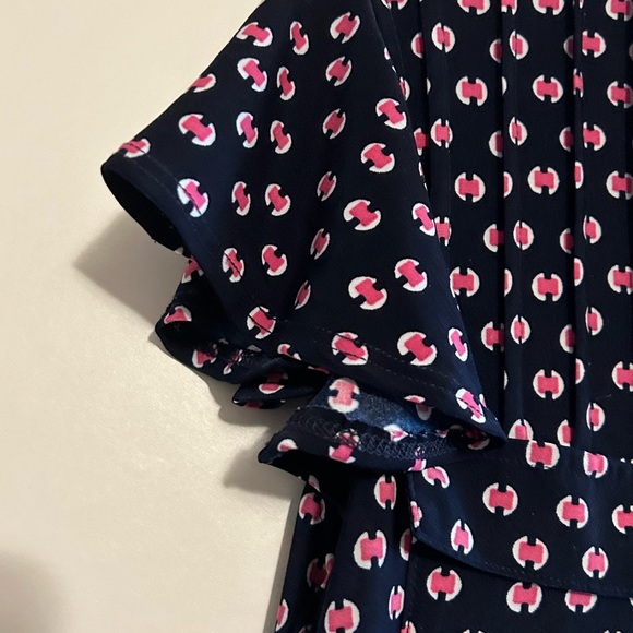 Petite large top very dark navy top - Picture 2 of 3